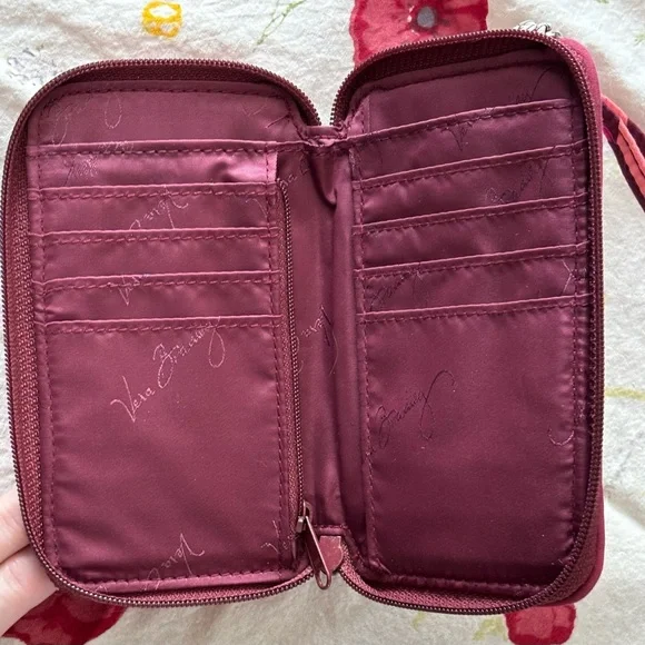 Geometric Patterned Women's Wristlet - Picture 10 of 16